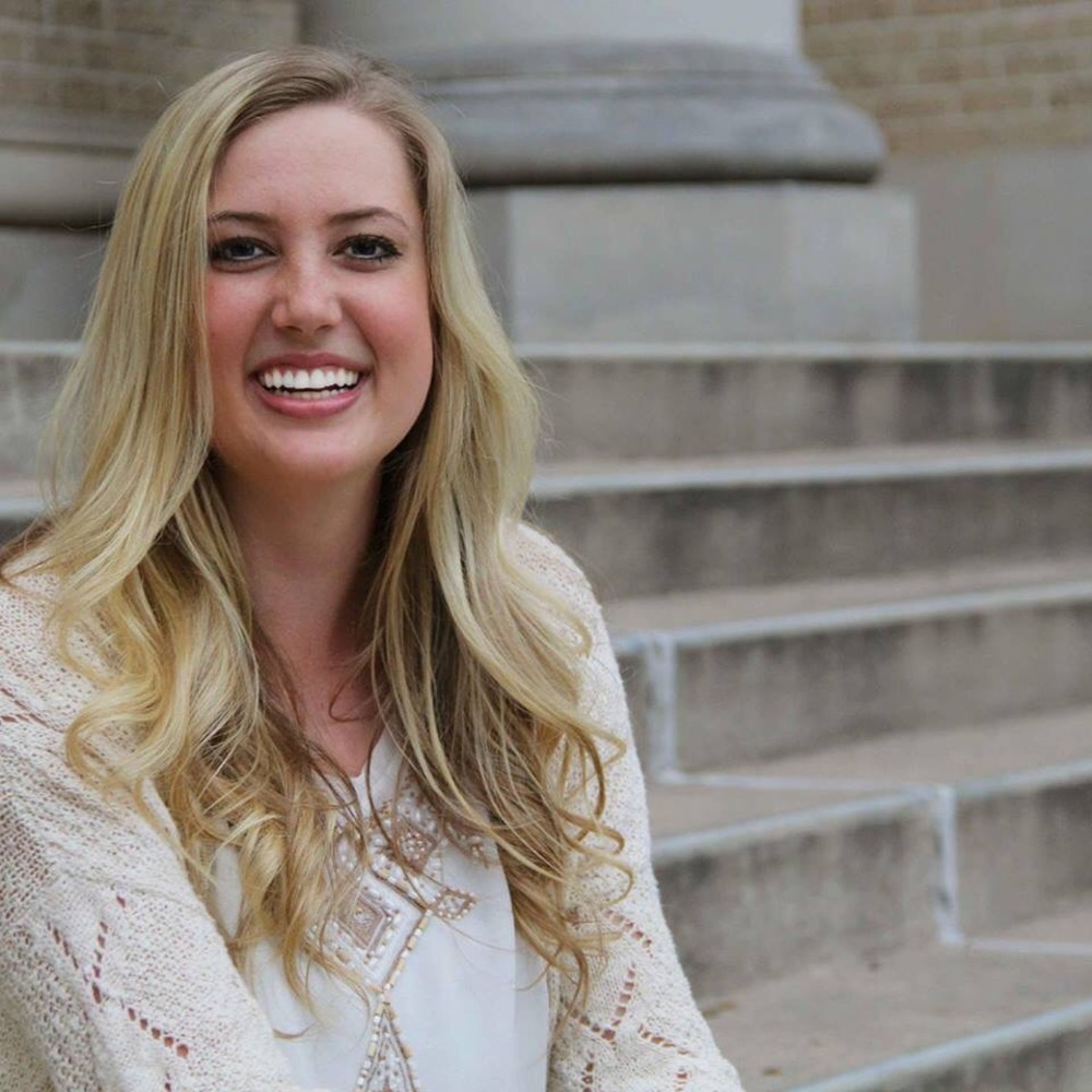 Meet your Posher, Noelle